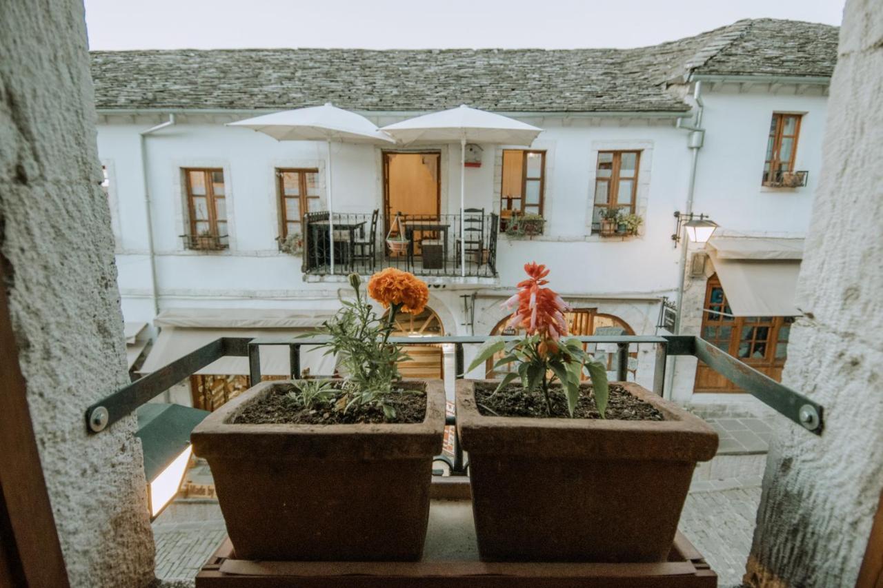 Grey Stone Hotel Gjirokastër Exterior foto