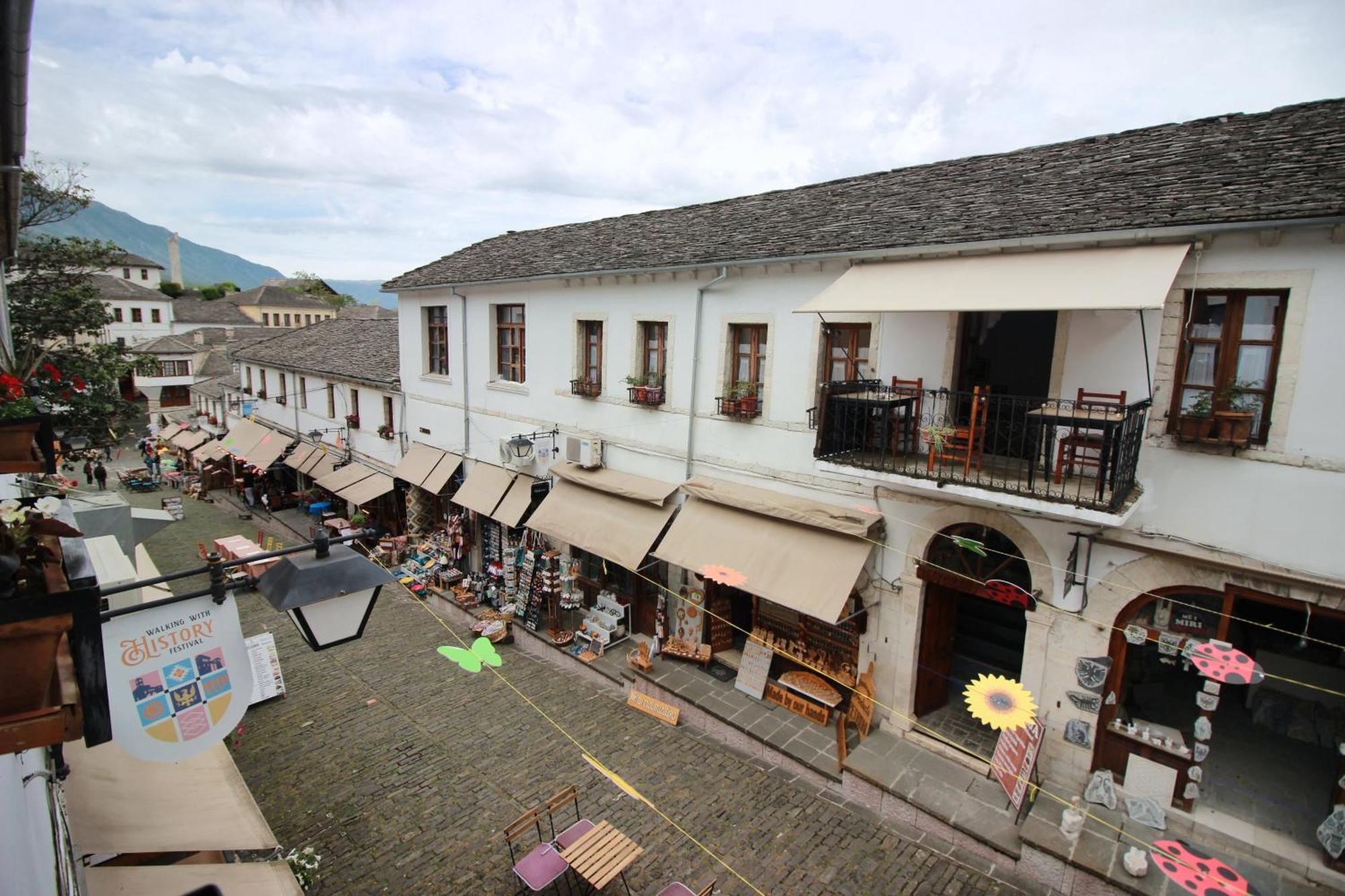 Grey Stone Hotel Gjirokastër Exterior foto