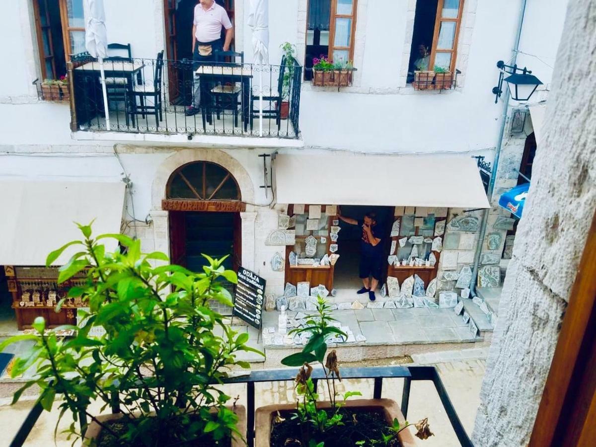 Grey Stone Hotel Gjirokastër Exterior foto
